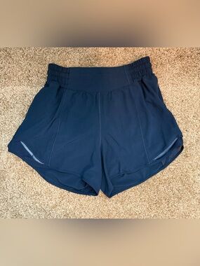 Lululemon Hotty Hot High-Rise Shorts